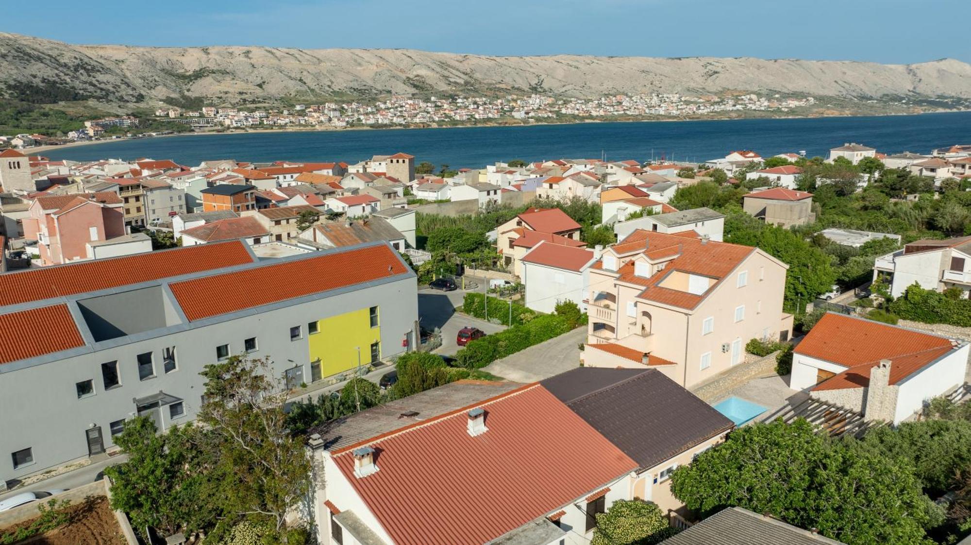 Apartment Wish - Two Bedrooms With 2 Ac Renewed Pag Town Exterior foto